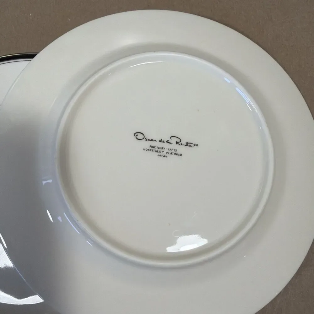 Oscar de la Renta Fine Ivory Hospitality Platinum Black 4 Salad Plates LAF-13